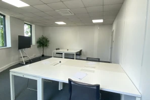 Bureau privé - 78100 - 6 postes - 1280€