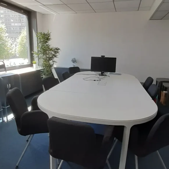 Bureau privé 12 m² 2 postes Location bureau Cours Lafayette Lyon 69003 - photo 4