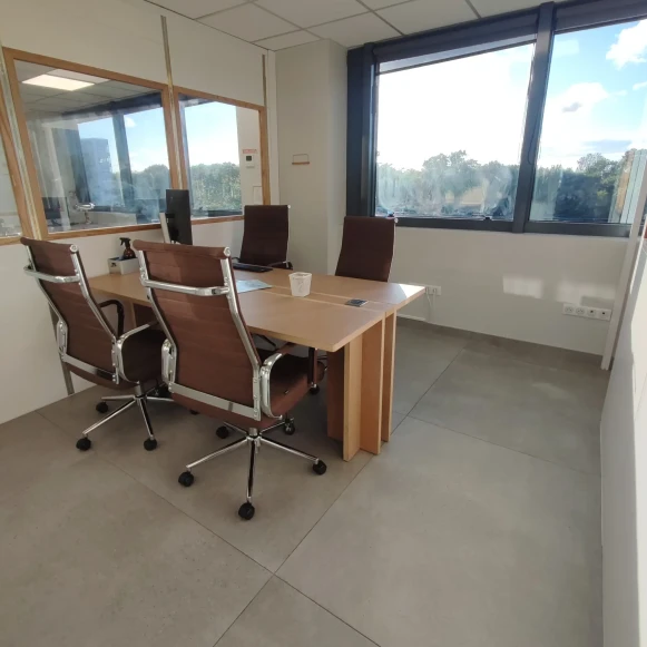 Bureau privé 50 m² 10 postes Coworking Avenue Jean Jaurès Joinville-le-Pont 94340 - photo 27