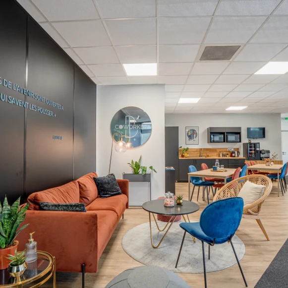 Bureau privé 13 m² 2 postes Coworking Rue Simon Vollant Lambersart 59130 - photo 5