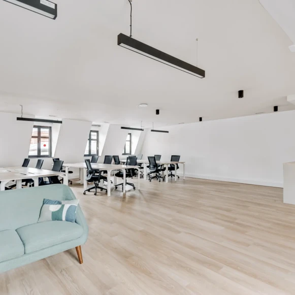 Espace indépendant 105 m² 21 postes Location bureau Rue du Sentier Paris 75002 - photo 7