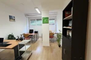 Bureau privé - 93100 - 4 postes - 895€