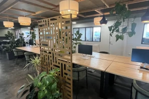 Open Space - 31200 - 8 postes - 150€