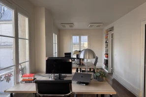 Bureau privé - 75002 - 4 postes - 1500€