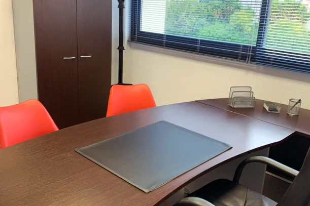 Bureau privé - 66330 - 1 poste - 450€