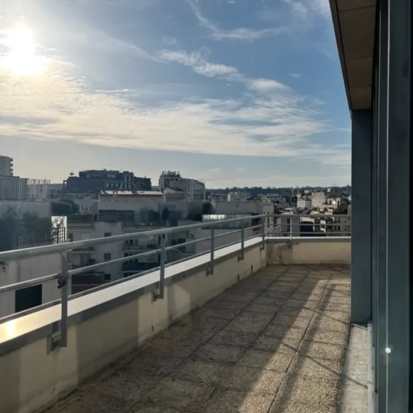 Bureau privé 15 m² 4 postes Location bureau Rue de Paris Boulogne-Billancourt 92100 - photo 3