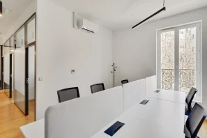 Espace indépendant - 75008 - 10 postes - 8500€