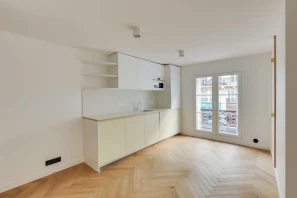 Jöro Boulevard de Magenta