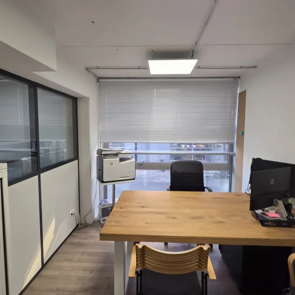 Bureau privé 80 m² 9 postes Coworking Rue d'Aubervilliers Paris 75019 - photo 4