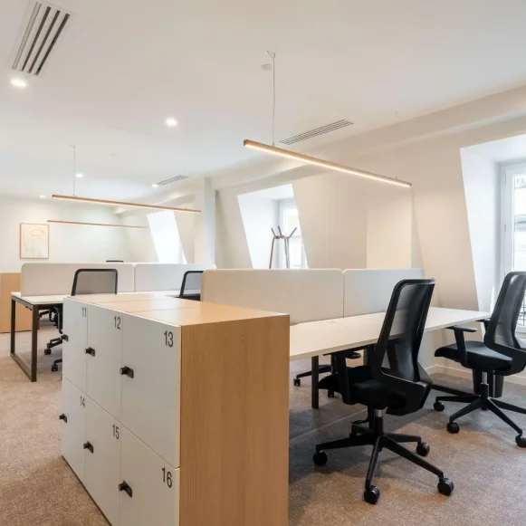 Espace indépendant 247 m² 38 postes Coworking Rue Moncey Paris 75009 - photo 6