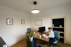 Bureau privé - 21700 - 2 postes - 630€