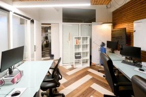 Bureau privé - 75002 - 6 postes - 2090€