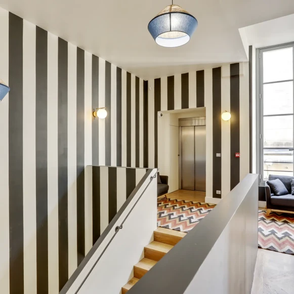 Espace indépendant 700 m² 60 postes Location bureau Rue des Archives Paris 75003 - photo 11