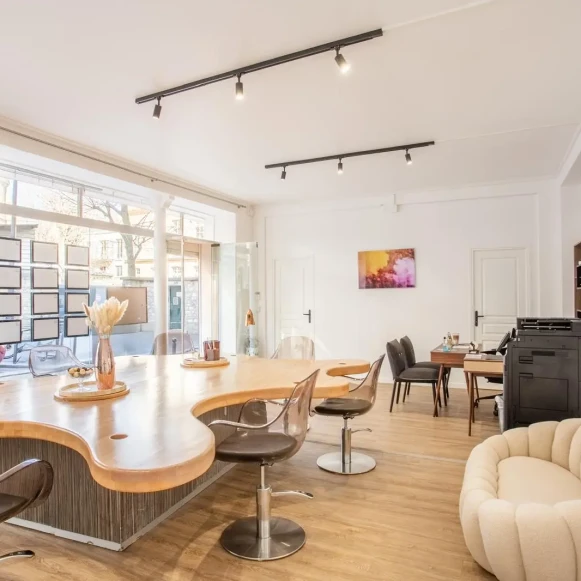 Espace indépendant 55 m² 15 postes Location bureau Rue Cassette Paris 75006 - photo 1