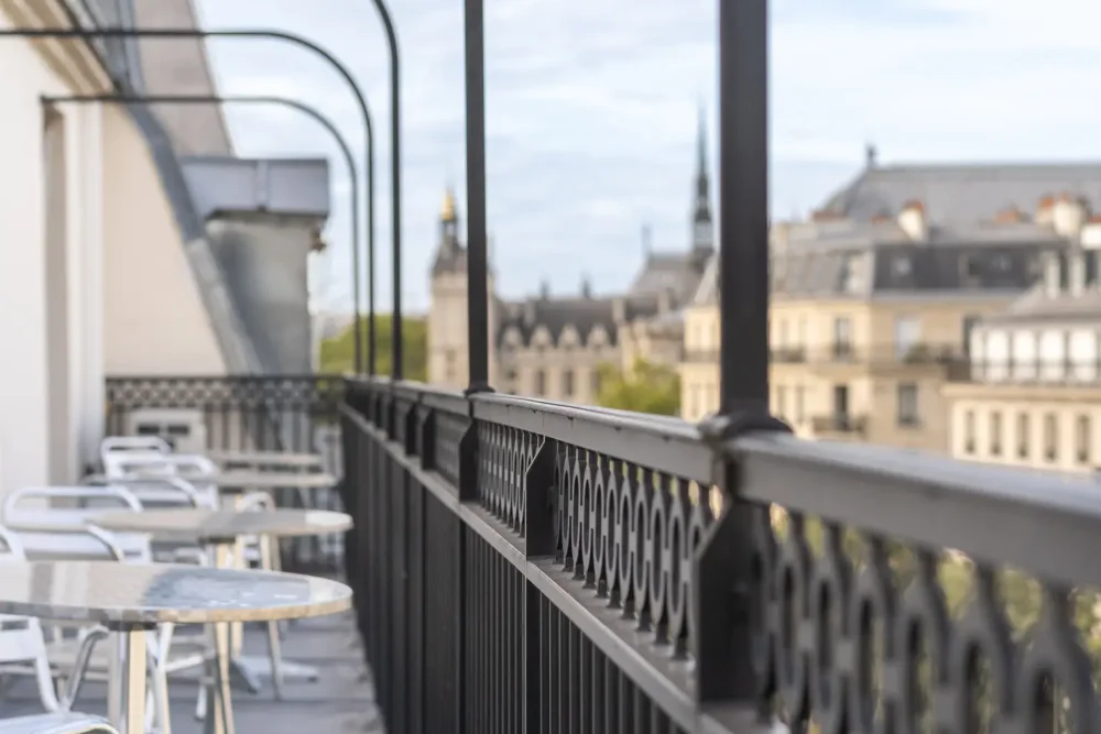 Espace indépendant - 75001 - 48 postes - 30000€