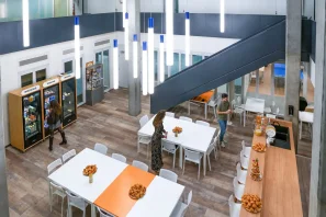 Bureau privé - 75020 - 13 postes - 6669€