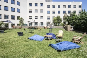 Bureau privé - 92500 - 5 postes - 1600€