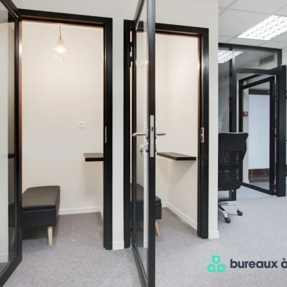 Espace indépendant 326 m² 58 postes Location bureau Rue Royale Saint-Cloud 92210 - photo 7