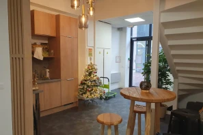 Bureau privé - 92170 - 4 postes - 950€
