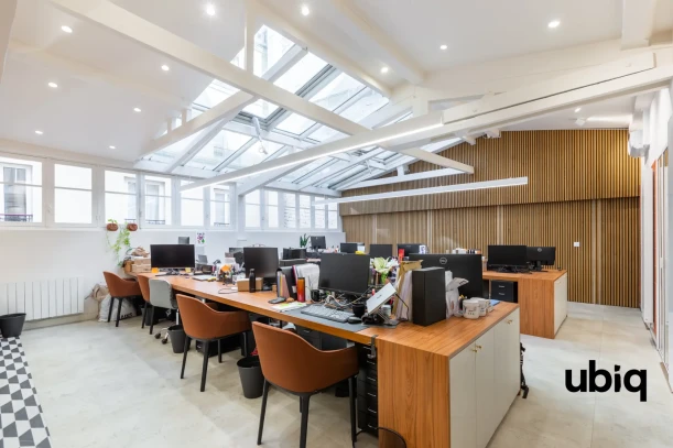 Espace indépendant - 75008 - 24 postes - 13999€