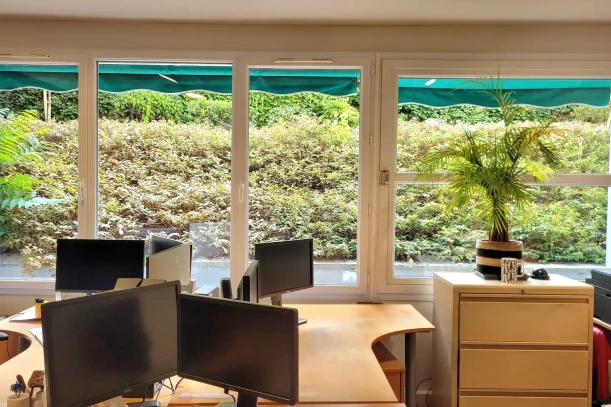 Open Space - 75005 - 4 postes - 490€