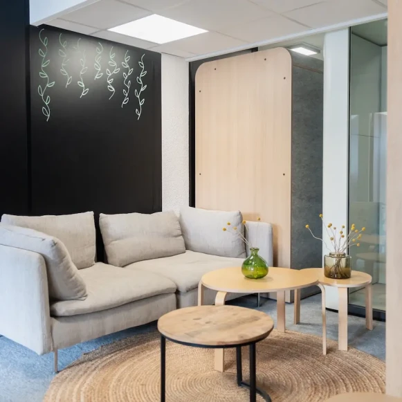 Espace indépendant 350 m² 35 postes Location bureau Rue Louis Blanc Lyon 69006 - photo 6