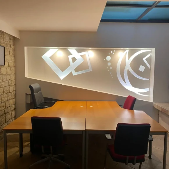 Bureau privé 42 m² 4 postes Location bureau Rue de Berri Paris 75008 - photo 11