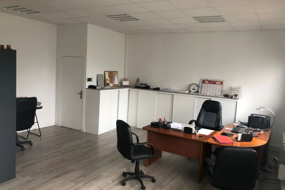 Bureau privé - 78200 - 4 postes - 610€