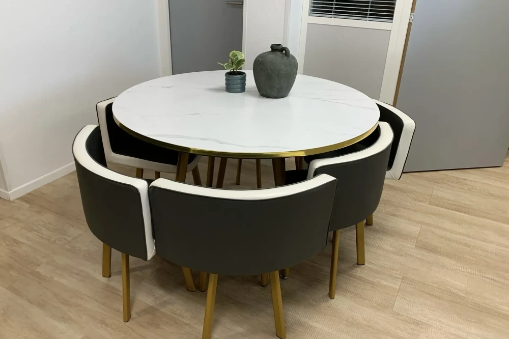 Bureau privé - 31670 - 2 postes - 680€