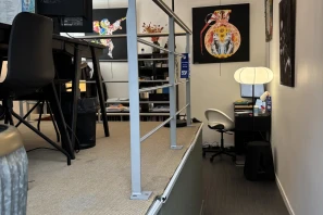 Open Space - 75017 - 2 postes - 350€