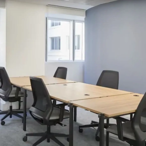 Bureau privé 17 m² 5 postes Coworking Boulevard Malesherbes Paris 75008 - photo 1