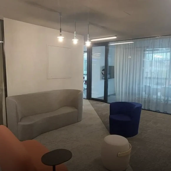 Bureau privé 373 m² 77 postes Coworking Boulevard Romain Rolland Paris 75014 - photo 5