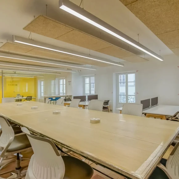 Bureau privé 94 m² 25 postes Coworking Rue du Caire Paris 75002 - photo 6