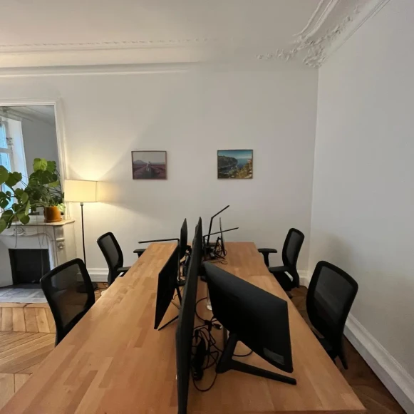 Bureau privé 25 m² 8 postes Coworking Rue Drouot Paris 75009 - photo 5