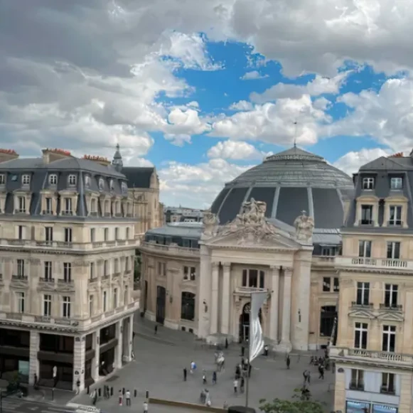 Espace indépendant 160 m² 24 postes Location bureau Rue Jean-Jacques Rousseau Paris 75001 - photo 11