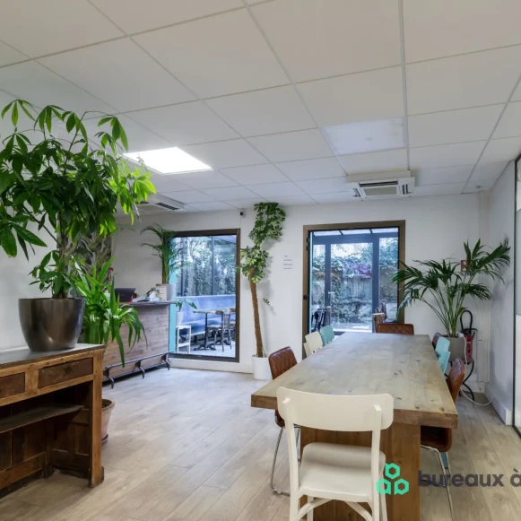 Bureau privé 20 m² 6 postes Coworking Rue Jadin Paris 75017 - photo 6