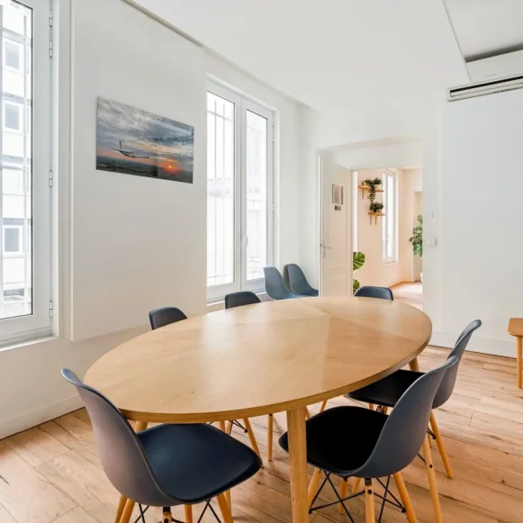 Espace indépendant 580 m² 12 postes Location bureau Rue Oberkampf Paris 75011 - photo 10