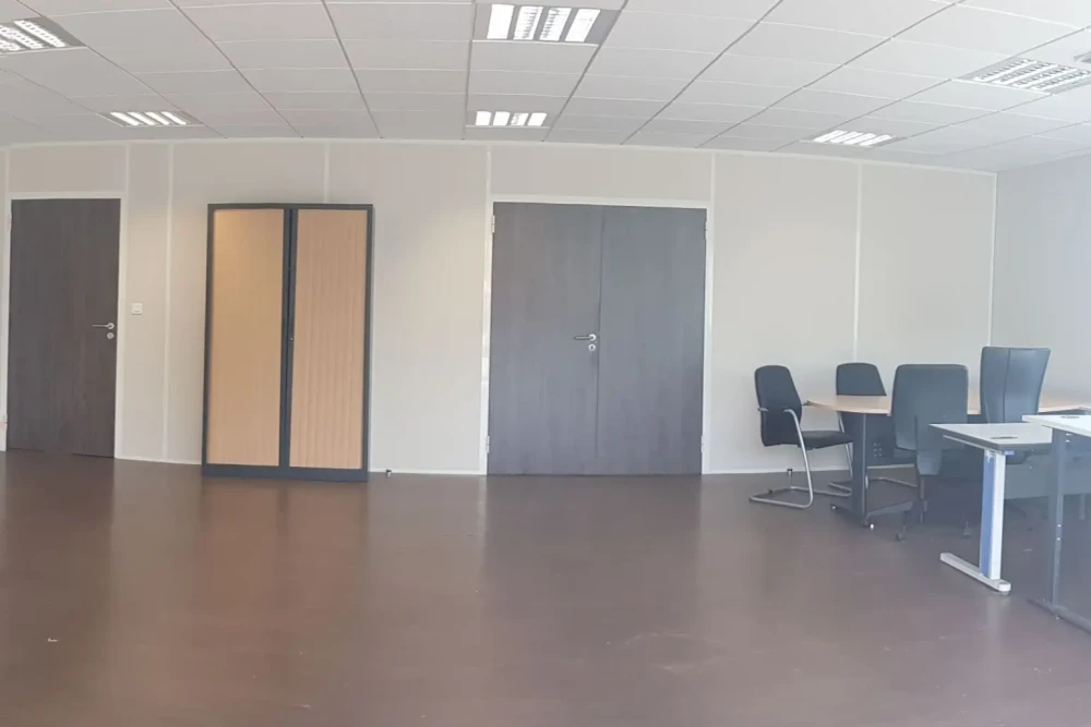 Espace indépendant - 01480 - 7 postes - 910€