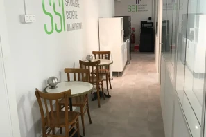 Bureau privé - 75020 - 2 postes - 650€