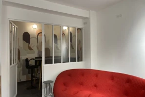 Espace indépendant - 75010 - 8 postes - 3000€