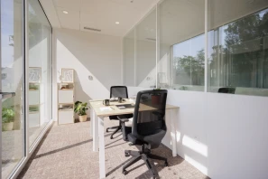 Bureau privé - 59650 - 2 postes - 560€