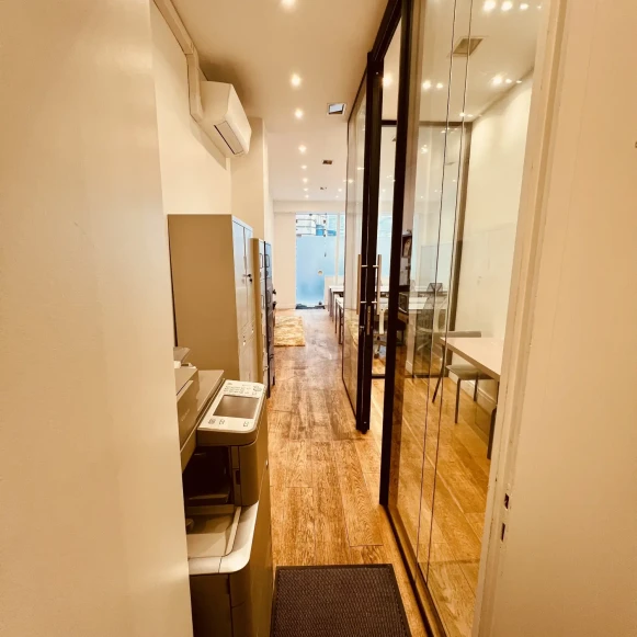 Espace indépendant 40 m² 12 postes Coworking Rue de Cléry Paris 75002 - photo 5