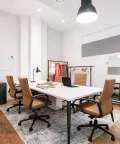 Bureau privé - 75010 - 5 postes - 2250€
