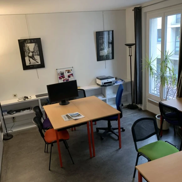 Open Space  4 postes Location bureau Rue Edouard Vaillant Levallois-Perret 92300 - photo 2