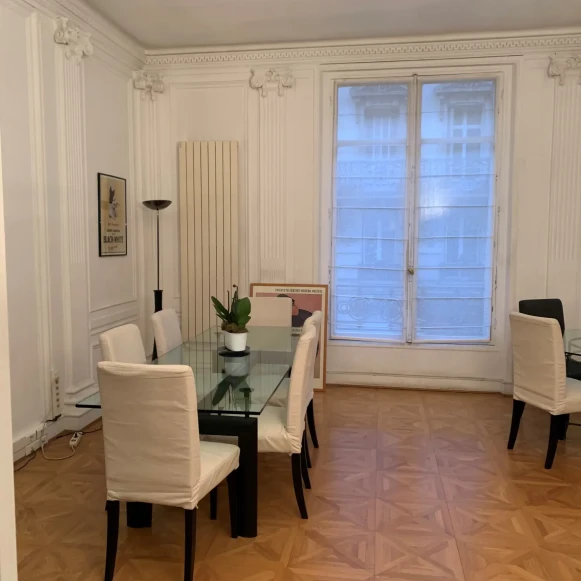 Bureau privé 27 m² 5 postes Location bureau Avenue Bugeaud Paris 75016 - photo 4