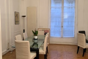 Bureau privé - 75016 - 5 postes - 2500€