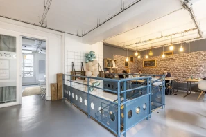 Open Space - 75017 - 10 postes - 231€