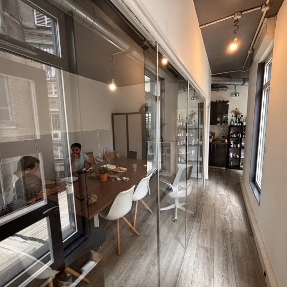 Bureau privé 15 m² 4 postes Coworking Rue de Cotte Paris 75012 - photo 6