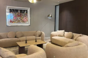 Open Space - 69100 - 10 postes - 400€