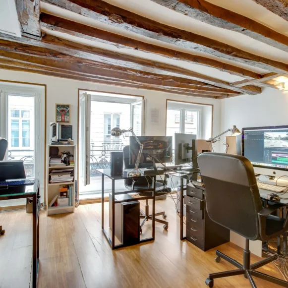 Espace indépendant 52 m² 12 postes Location bureau Rue Poissonnière Paris 75002 - photo 1